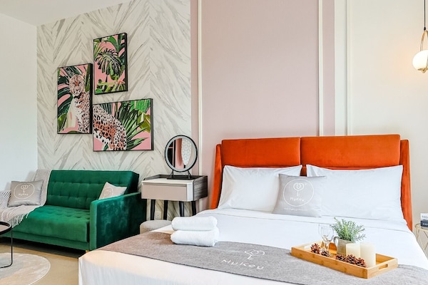 Designer Studio | Iron/ironing board, free WiFi