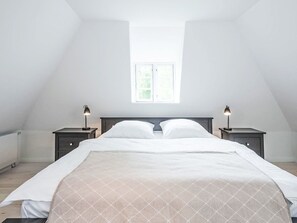 2 bedrooms, free WiFi