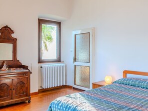 2 bedrooms, free WiFi