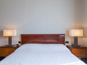 3 chambres, lit parapluie, Wi-Fi gratuit, draps fournis