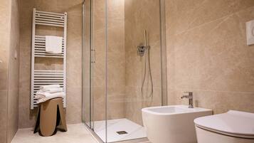 Haartrockner, HandtĂŒcher