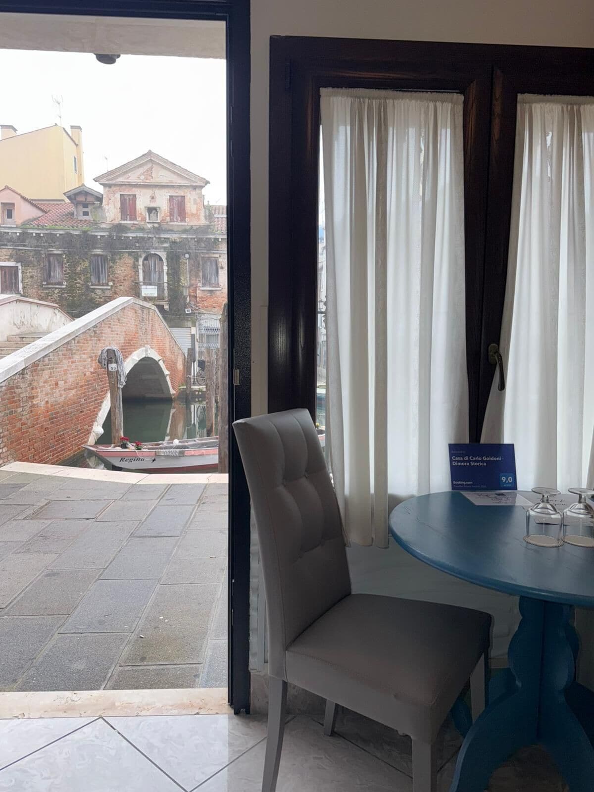 Chambre Double Luxe, vue canal