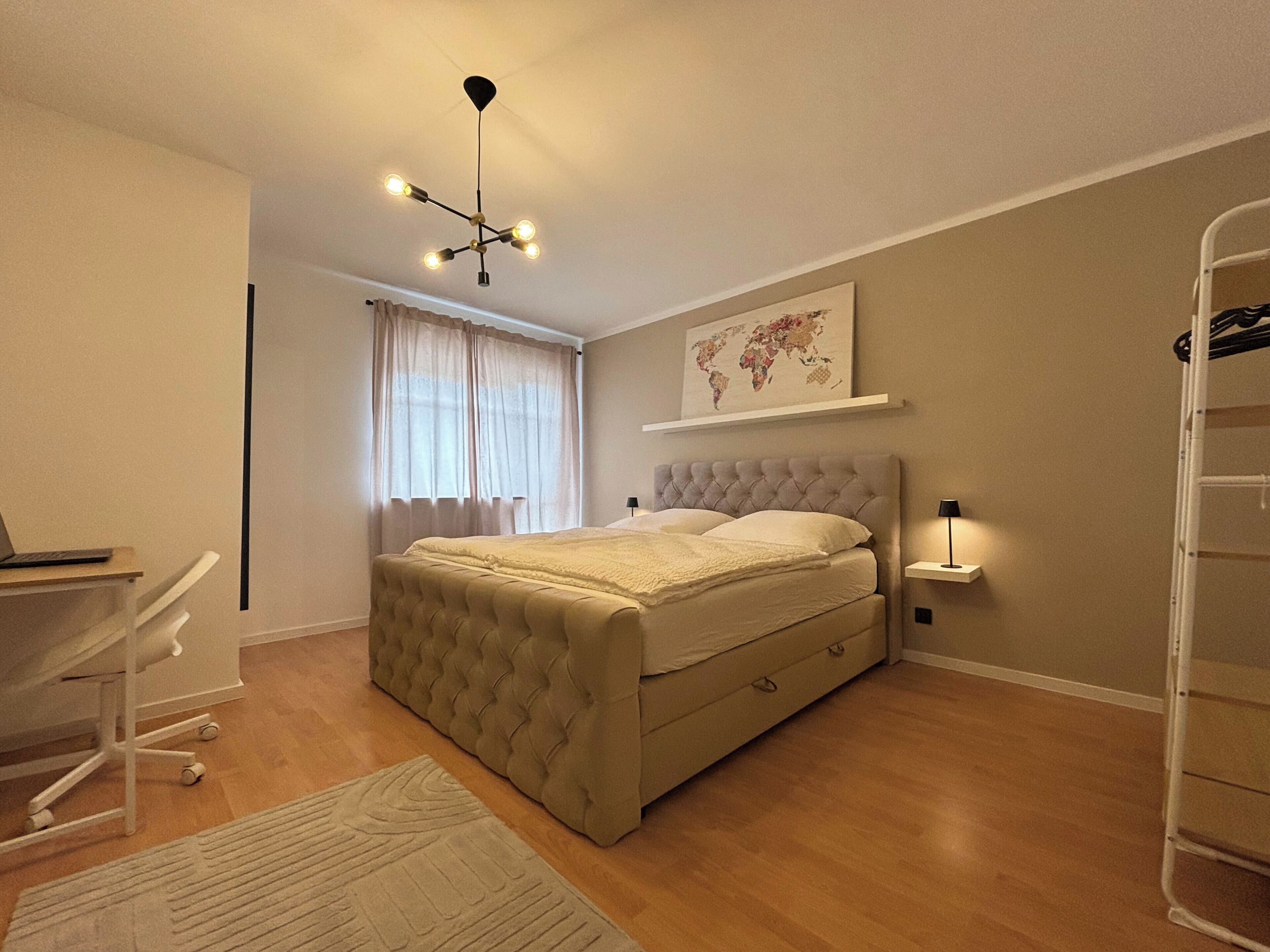 1 Schlafzimmer, Schreibtisch, Reisekinderbett, kostenloses WLAN