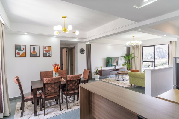 Interior - Skyline symmetry (Nairobi)