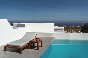View from room - Oikos Santorini Living Concept (Santorini)