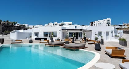Oikos Santorini Living Concept