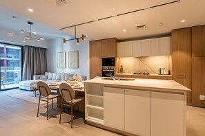 1 bedroom - Berkley Place 905 in Dubai (Dubai)