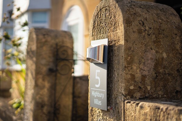 Front of property - Haven (Bath)