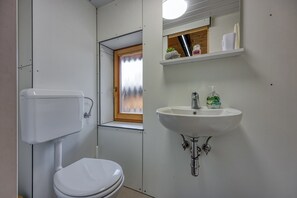 Dusche, Handtücher, Seife, Shampoo