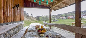 Enchanted Cosy Chalet Kalanka
