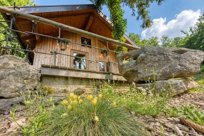 Enchanted Cosy Chalet Kalanka