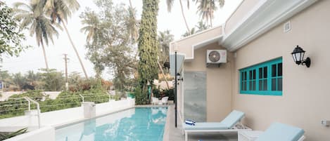 Outdoor pool