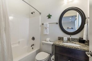 Bruser, hårtørrer, håndklæder