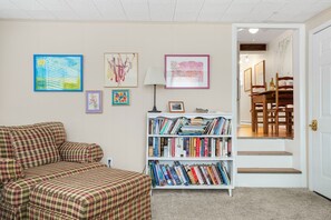 Smart TV, books
