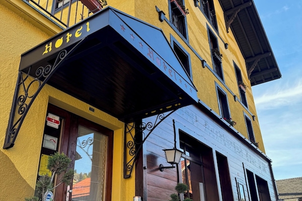 Façade de lâhĂ©bergement