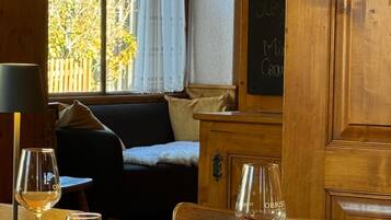 Der serveres morgenmad, frokost og aftensmad