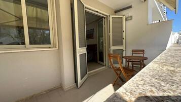 Camera, 1 camera da letto, fumatori, balcone | Ristorazione all'aperto