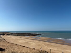 Beach - Beach, marsh, forest, Vendée house, 3 bedrooms-3 bathrooms- terraces, jacuzzi (Les Sables-d'Olonne)
