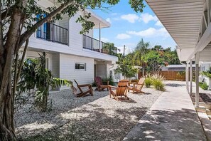 Terrace/patio - Coastal 1BR Getaway Near the Beach (Cocoa Beach)