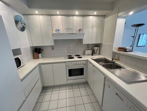 Apartment | Private kitchen