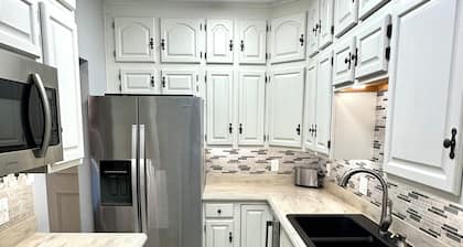 The Retreat- a perfect-sized condo for your Bourbon Trail adventure