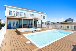 Pool - Arches: Oceanfront retreat in Oak Island, 4BR, 3BA, sleeps 12, ideal for families. (Oak Island)