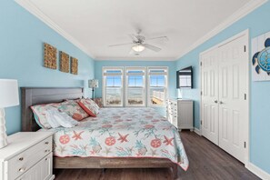 5 bedrooms, iron/ironing board, free WiFi, bed sheets - Arches: Oceanfront retreat in Oak Island, 4BR, 3BA, sleeps 12, ideal for families. (Oak Island)