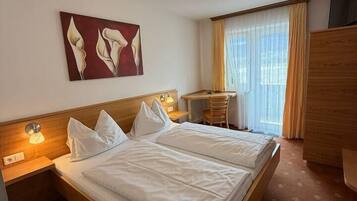 1 Schlafzimmer, Reisekinderbett, WLAN