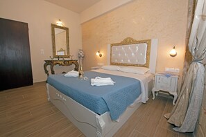 Iron/ironing board, free WiFi - Arionos Rooms (Rhodes)
