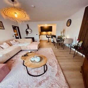 Apartment | Living room - Apartment in Spa Near Thermes & Circuit (Spa)