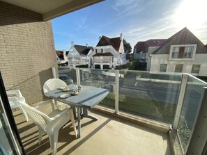 Balcony - Apartment in Belgium Near the Beach (Knokke-Heist)