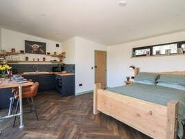 1 多间卧室、特色装修、特色家居、免费 WiFi