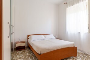 2 chambres, accès Internet, draps fournis