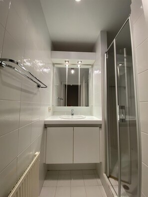 Apartment | Badezimmer