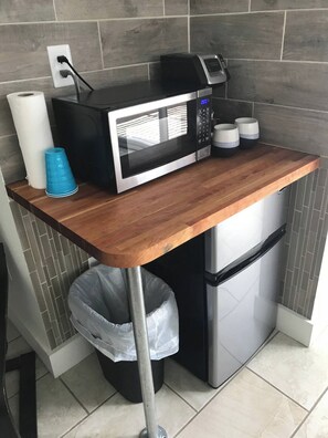 Signatur-studiolejlighed - 1 queensize-seng - terrasse - udsigt til pool | Privat tekøkken | Minikøleskab, mikrobølgeovn, kaffe-/temaskine
