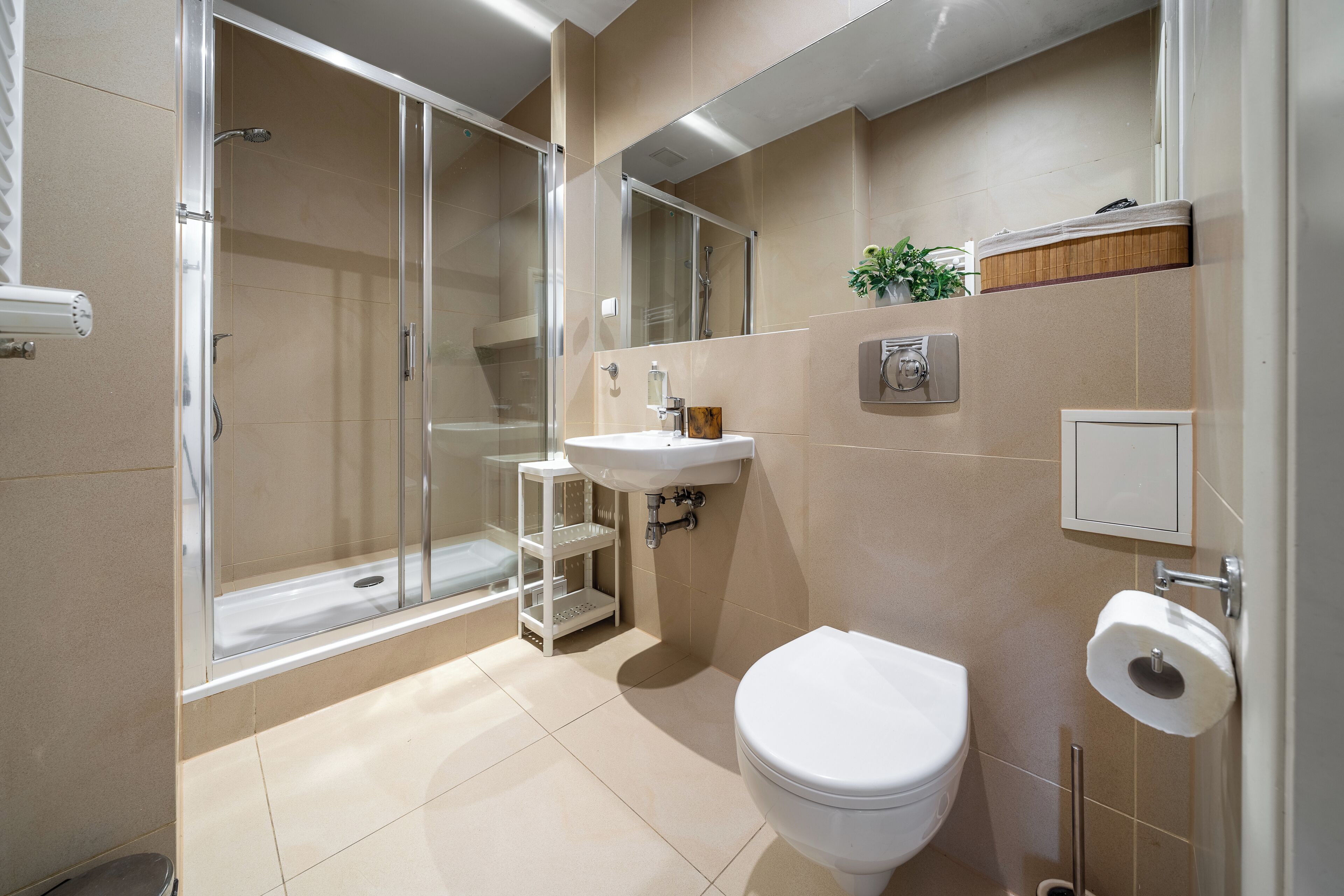 City Apartment | Bathroom