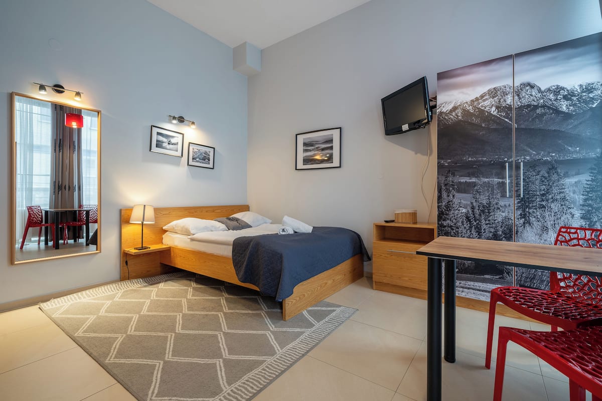 Studio suite | 1 slaapkamer, een strijkplank/strijkijzer, gratis wifi