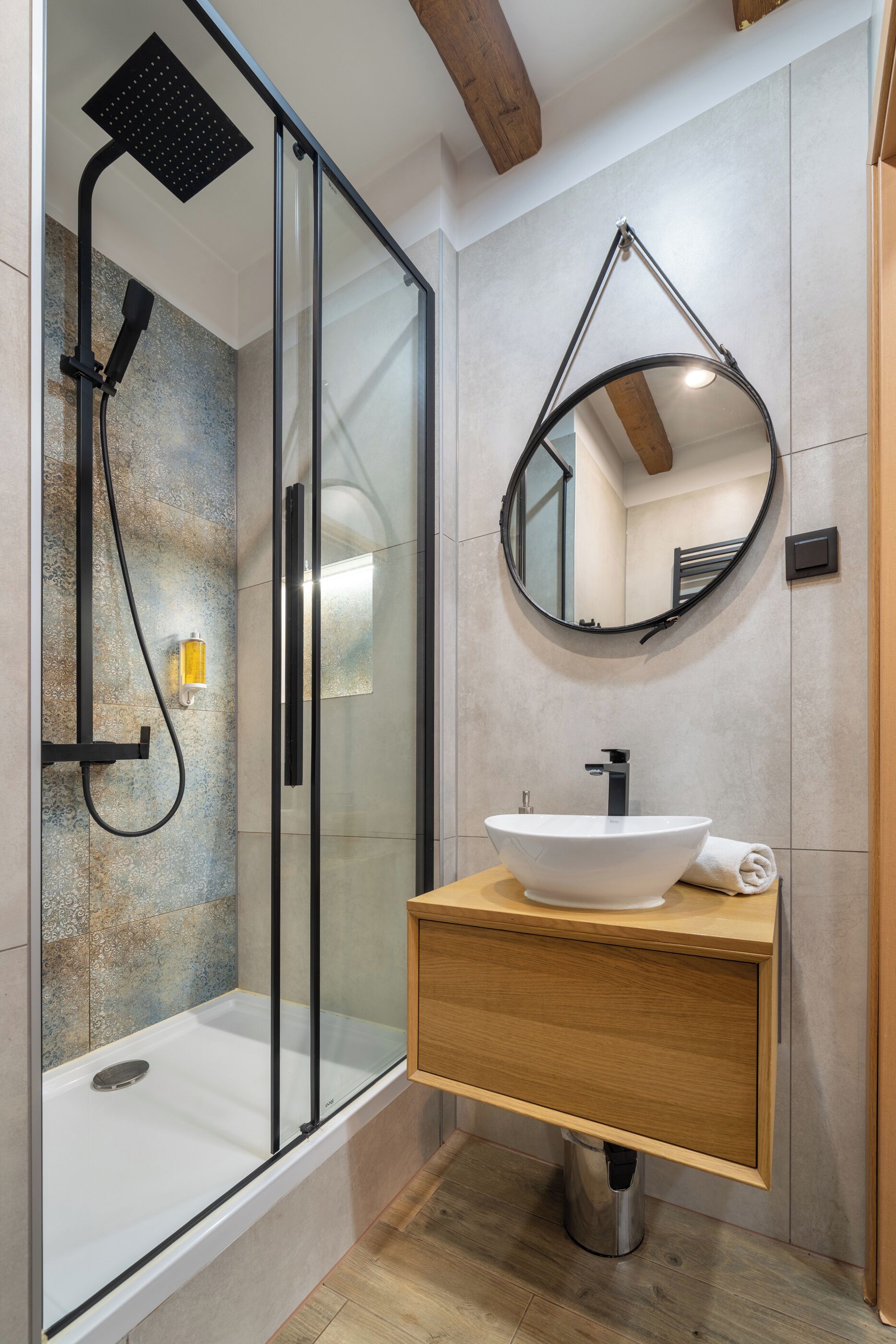 Studio Suite | Bathroom