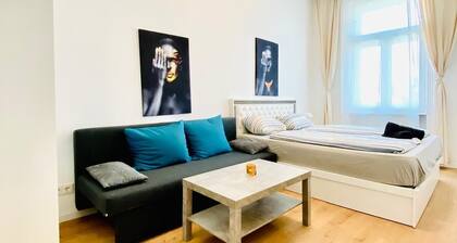 Stylish 5BR 7min to Westbahnhof