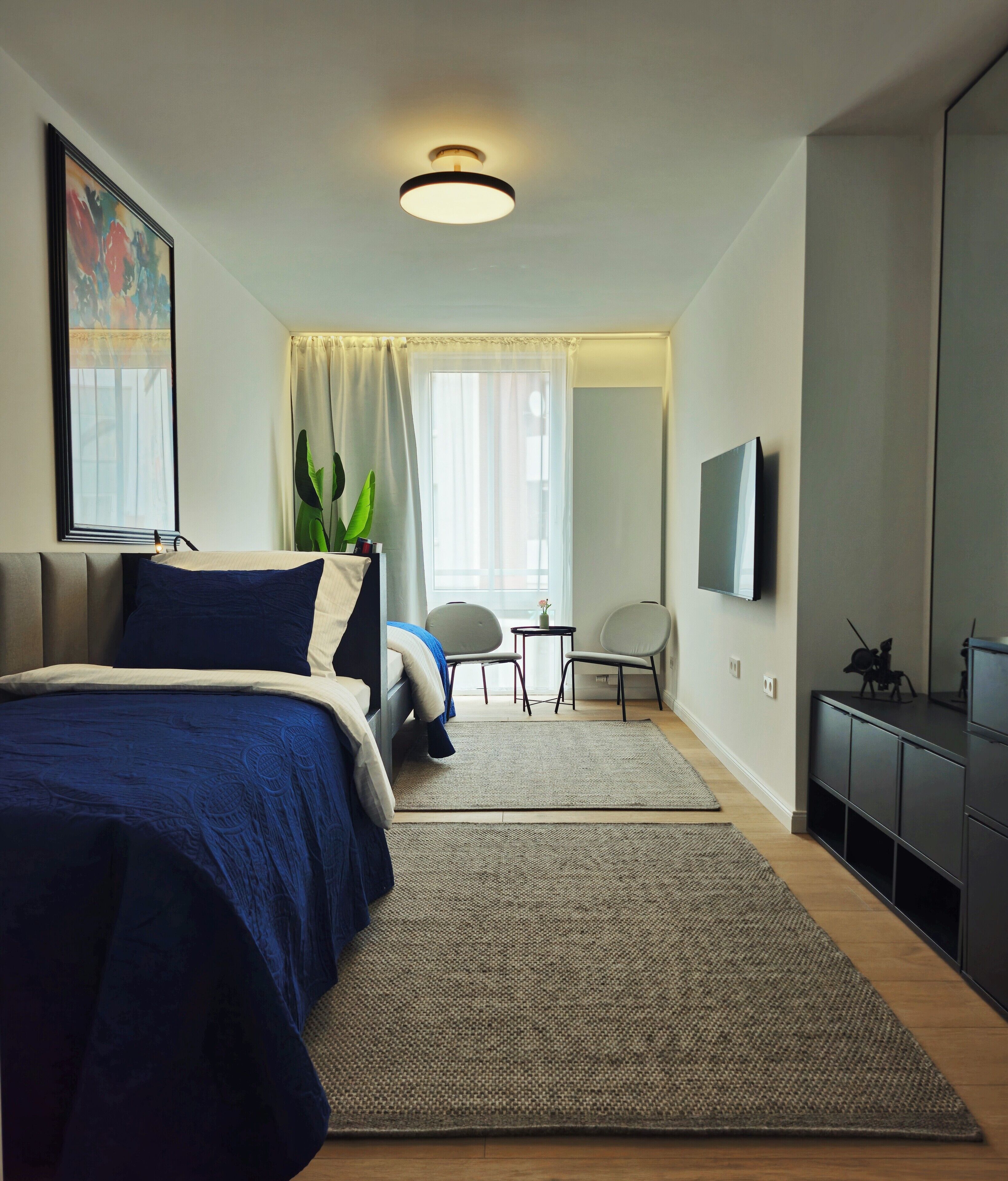 4 Schlafzimmer, Schreibtisch, Bügeleisen/Bügelbrett, Reisekinderbett