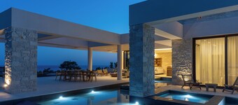 Seanatra Luxury Villas