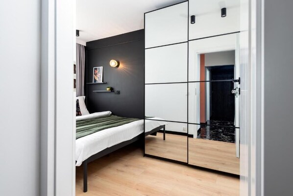 Superior appartement, uitzicht op de stad | 2 slaapkamers, een kluis op de kamer, individueel gedecoreerd