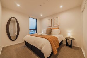 1 bedroom, desk, iron/ironing board, WiFi