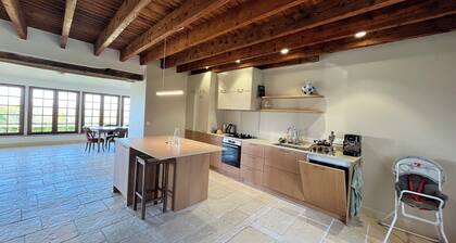 Rent family house with exceptional view of Mont Saint-Michel - 8 pers