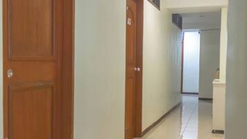 Lorong