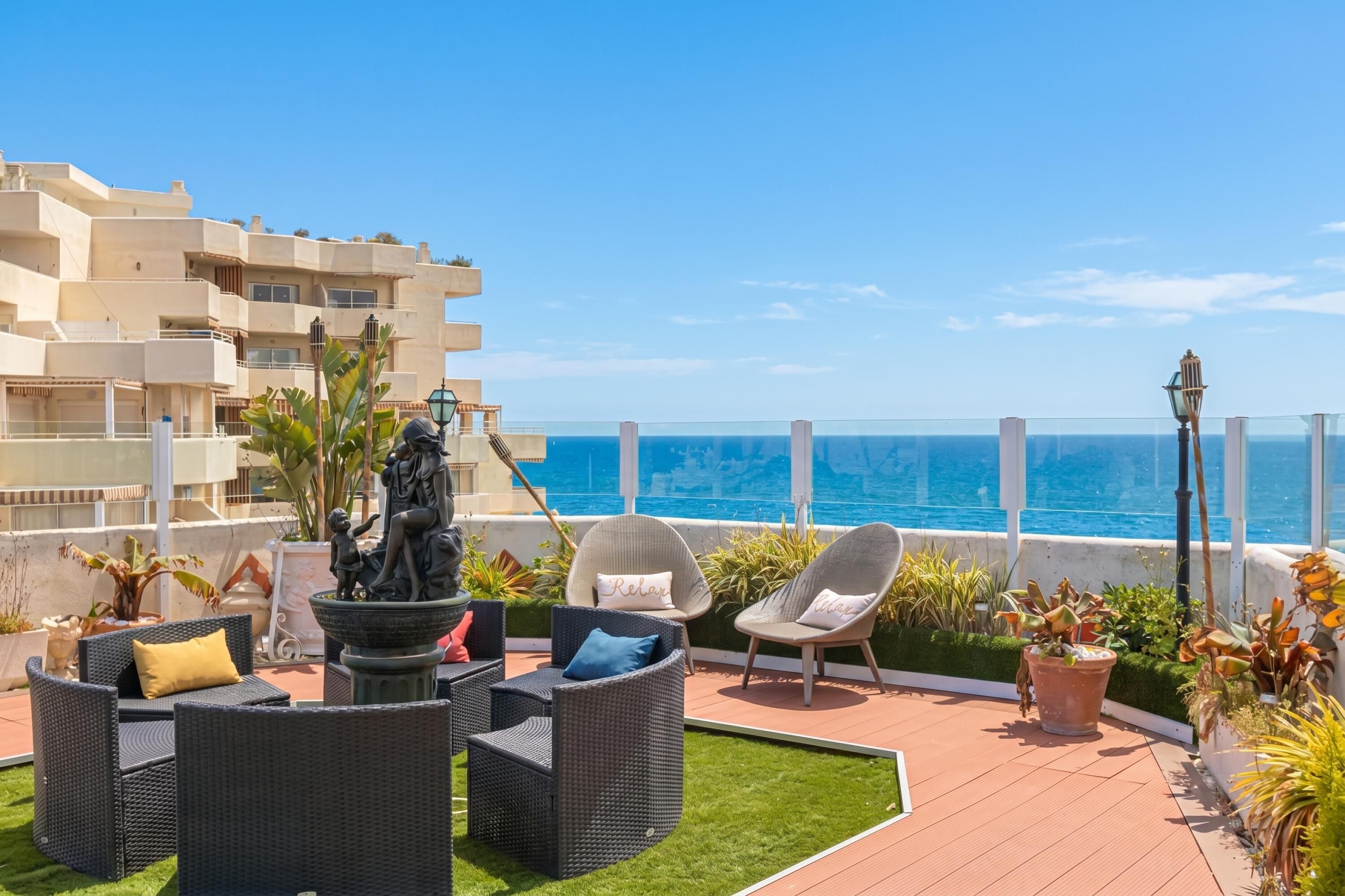 Appartement Familial, plusieurs chambres (Benalbeach With Pools And Seaview) | Terrasse/Patio