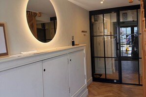 Apartment | Interior