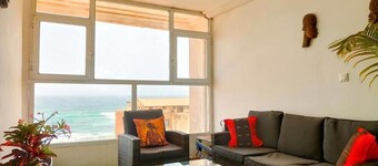 Vue ocean Almadies 300m² 3CH avec SDB Clim + WiFi