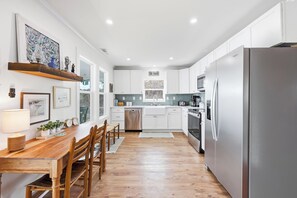 Dishwasher, coffee/tea maker