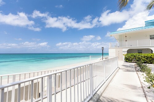 Cayman Reef Resort 14 - 3 bedroom unit on 7 Mile Beach - b y Cayman Villas!